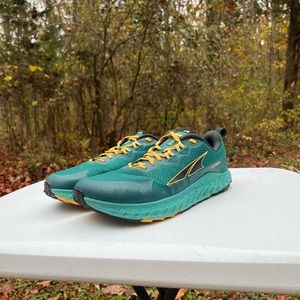 Altra Outroad Road Running Shoes Size 13